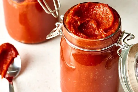 https://shp.aradbranding.com/قیمت خرید رب گوجه فرنگی خانگی با فروش عمده